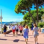 L'etrier-cannes Centre Terrasse Apartmán *